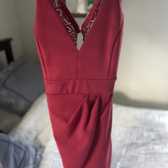 Dress - Picture 1 of 4